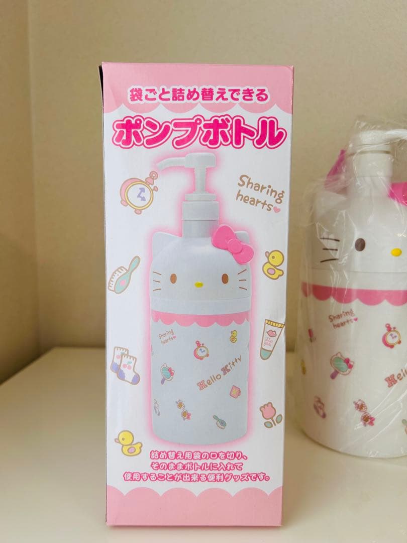 サンリオ　マイメロ　キティー詰め替えボトル