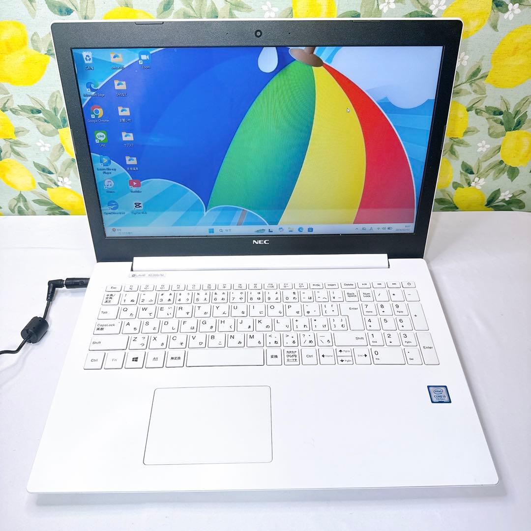 薄型シンプル❤️マットめなホワイトがお洒落❤️Windows11❤️届いたらすぐ使える