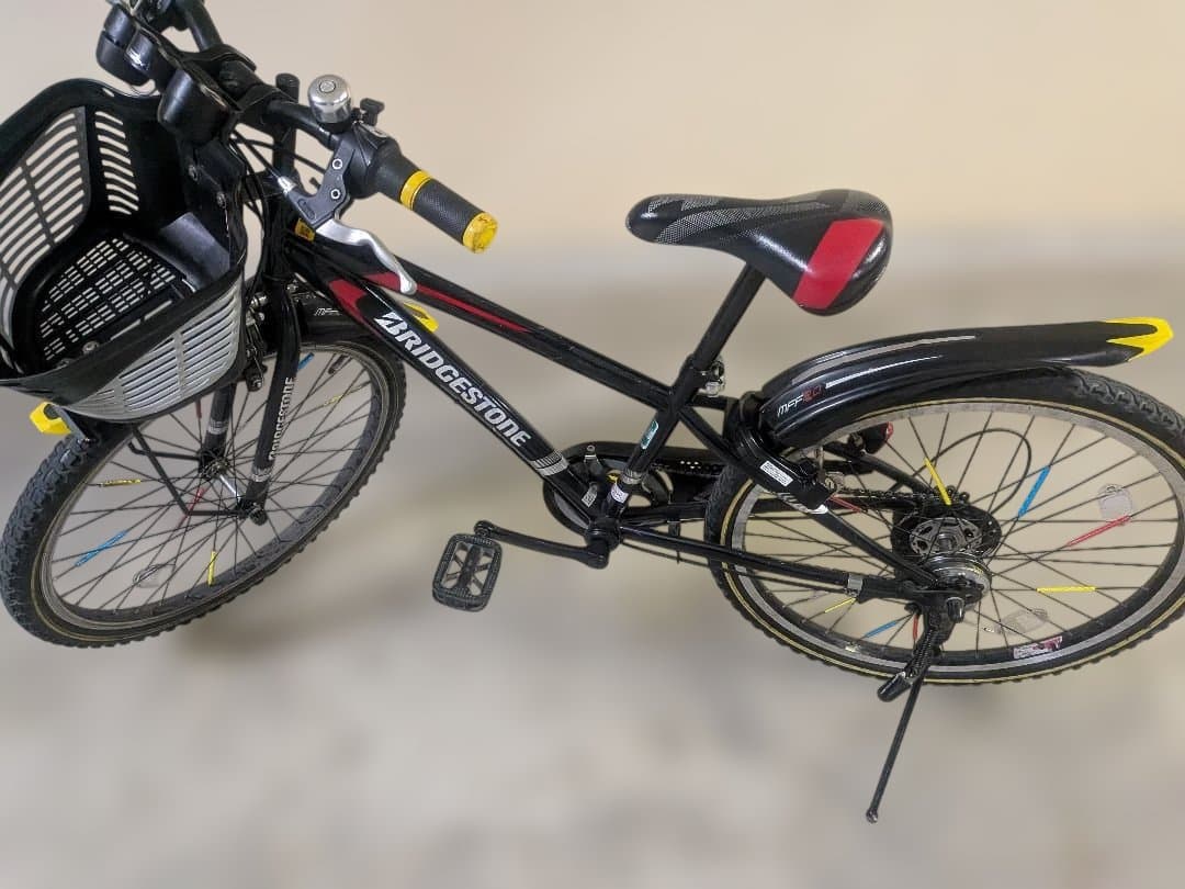 ブリヂストン 自転車 クロスファイア　黒　24インチ　東京都新宿区