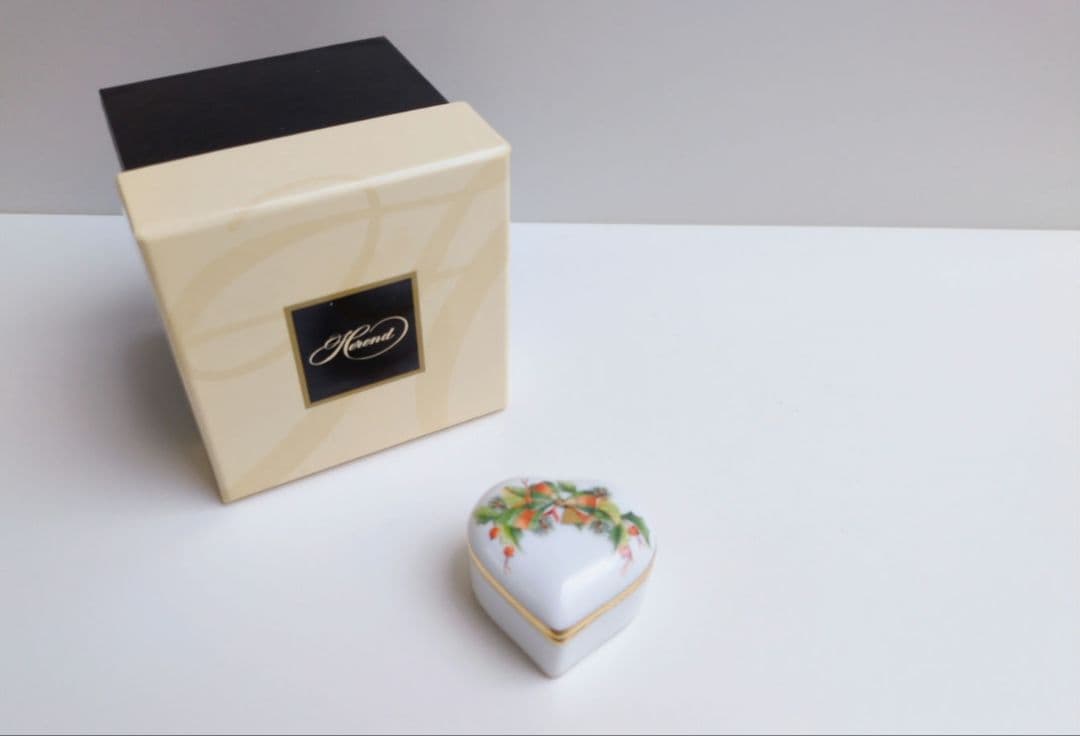 ✩希少品✩ヘレンド　ノエル　ハートボックス