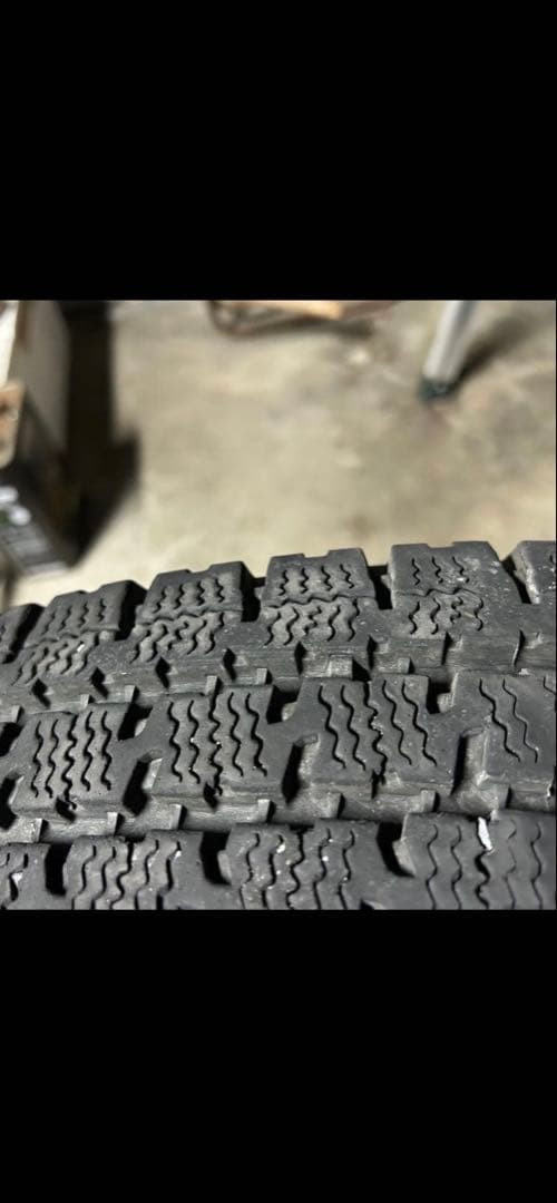 もんぺ専用195/80R15107/105DELVEX935スタッドレス4本