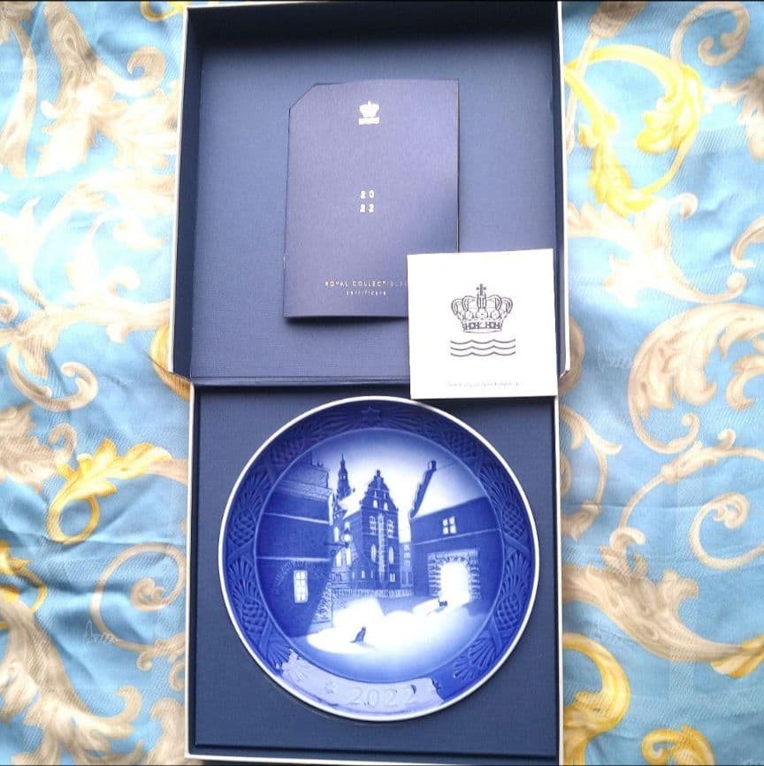 【新品未使用】ロイヤルコペンハーゲン イヤープレート 2022年