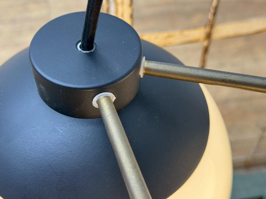 T1563☆展示品☆アートワークスタジオ　照明　ペンダントライト　モダン