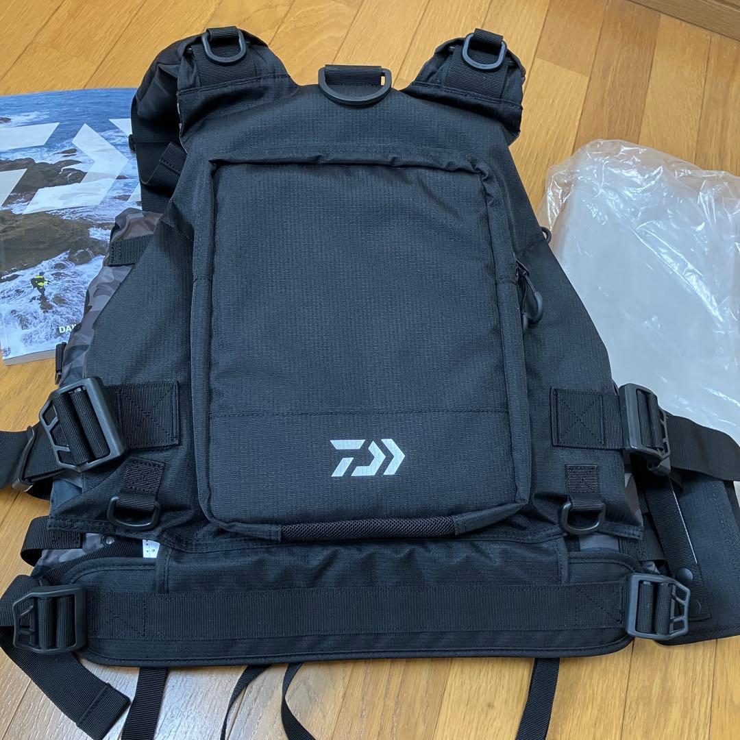 [試着のみ] ダイワ フロートゲームベスト DF-6224 ジェットブラック