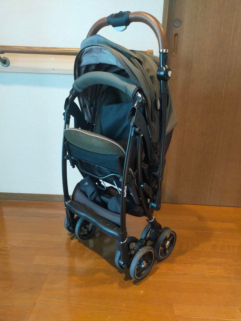 2022年モデル Aprica アップリカ ラクーナビッテクッション カーキ美品