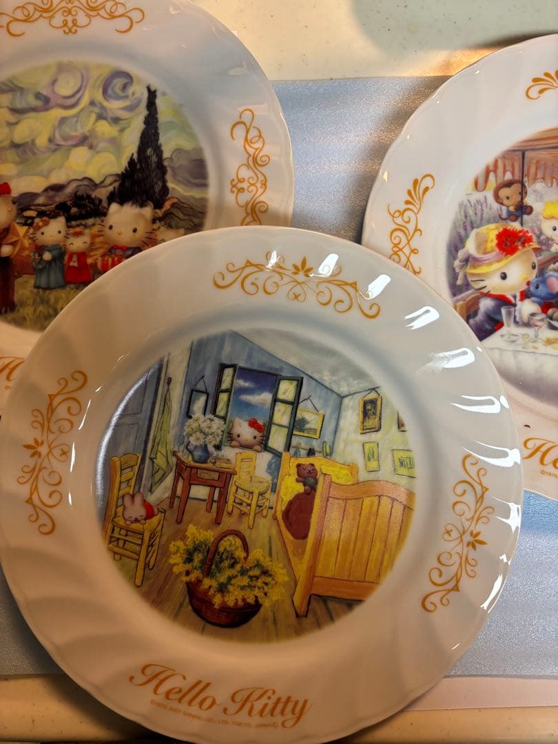 ハローキティ　30周年　絵皿