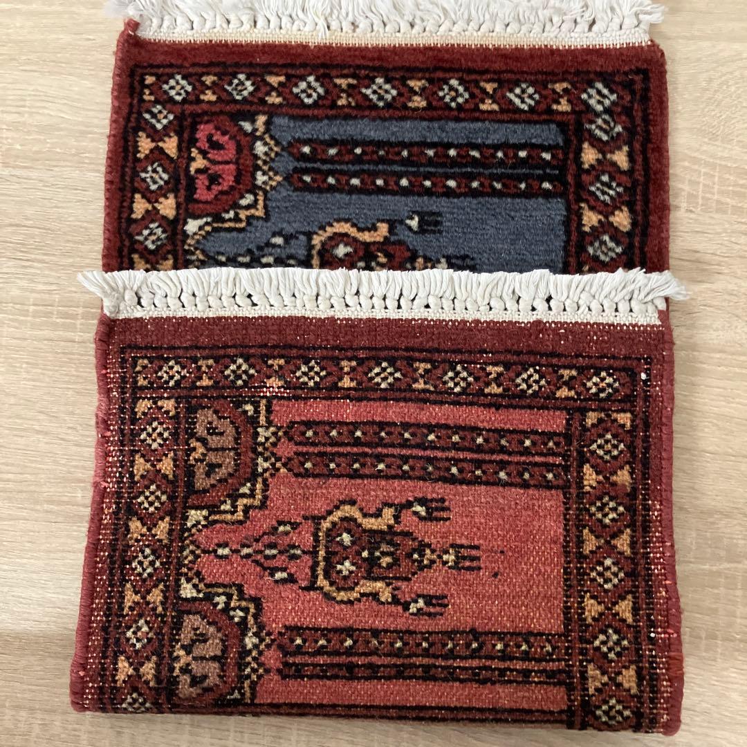 ラグ手織り絨毯　ミニラグ　ヴィンテージ ラグ　トライバルラグ32cmx63cm
