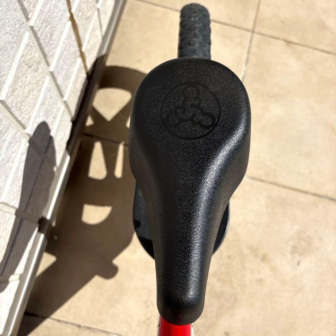 ストライダー、STRIDER 12、赤