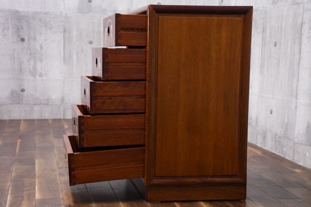 EHK79 唐木 カリン/花梨 無垢材 螺鈿細工 5段チェスト 葡萄模様 抽斗