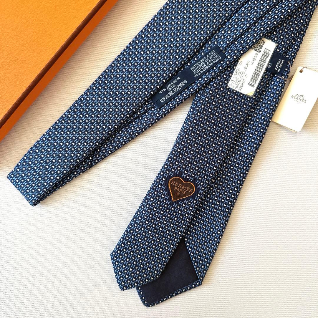 専用出品です。　 エルメス ネクタイ 《H・ラヴ・ユー》新品 未使用