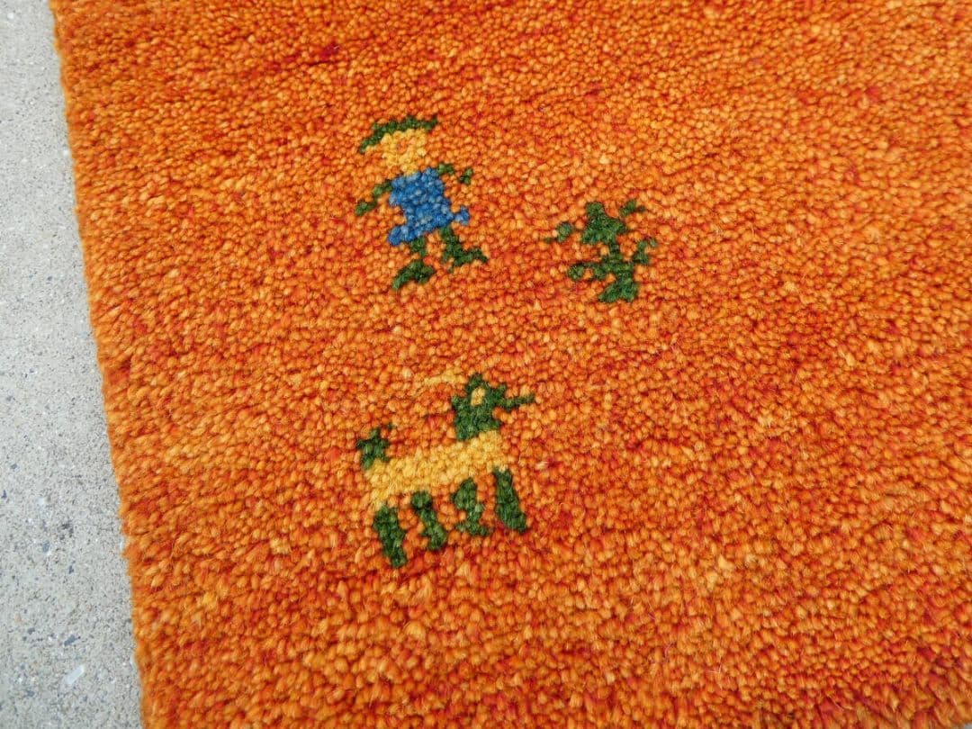 ギャッベを敷いてお月見しませんか？　141×69cm　ギャッベ　手織り