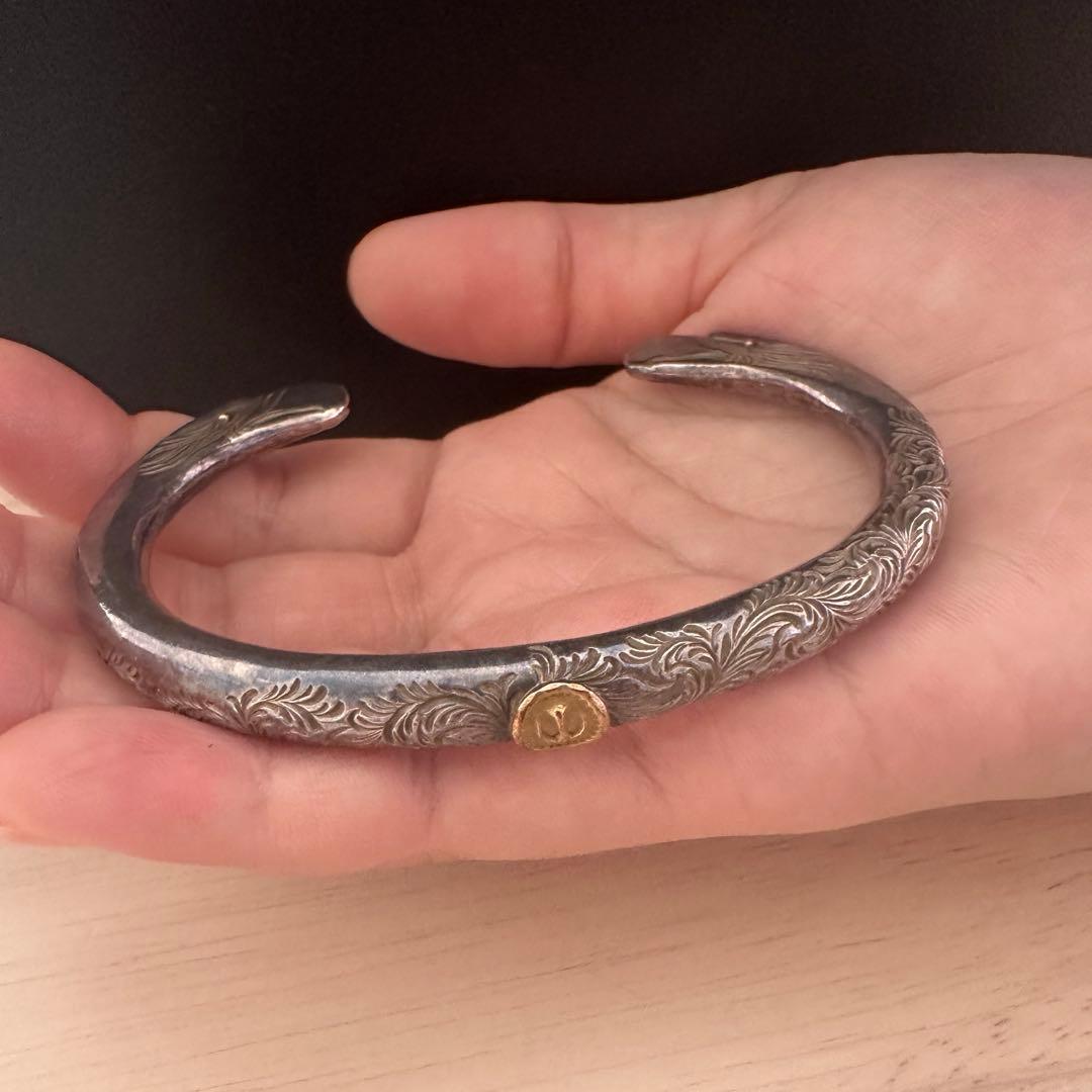 彫刻デザイン バングル　シルバー925 アクセサリー