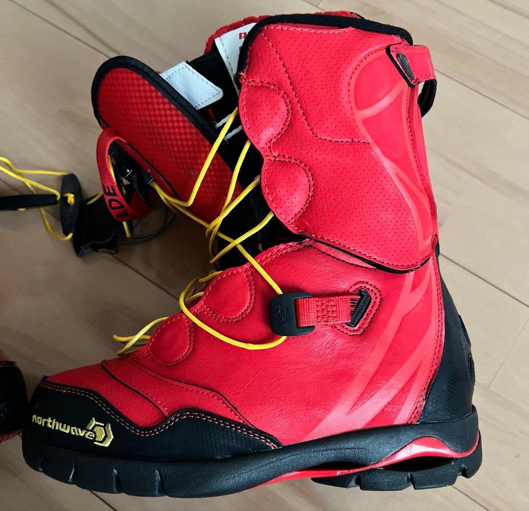 northwave スノーボードブーツ レッド　収納バック付