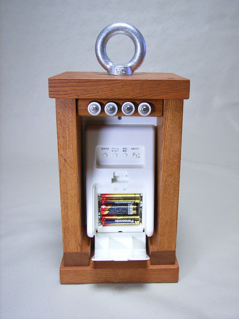 V012総欅板材M16アイボルト付電波目覚まし時計（カシオTQT−351NJ使用