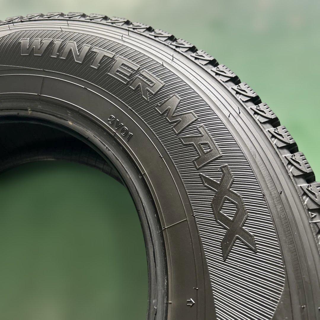 中古スタッドレス195/80R15LTダンロップ　ハイエース、キャラバン等に