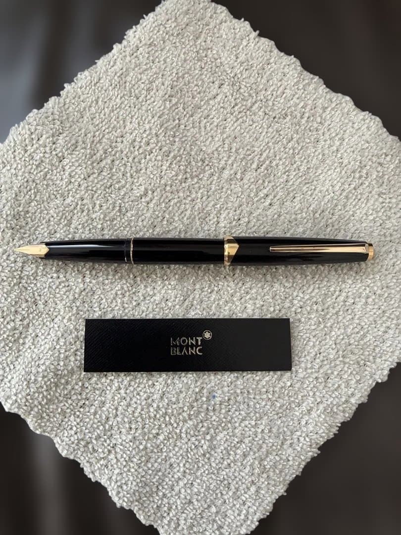 ◾️MONT BLANC モンブラン◾️万年筆◾️黒／金色◾️吸入確認済み◾️