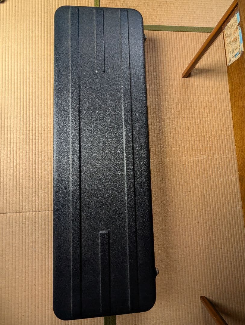 G＆L エレキベース