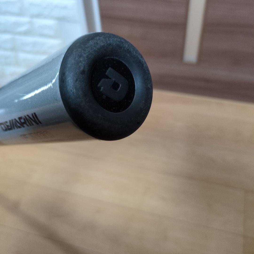 『美品』デイマリニ製 硬式・ノック用バット