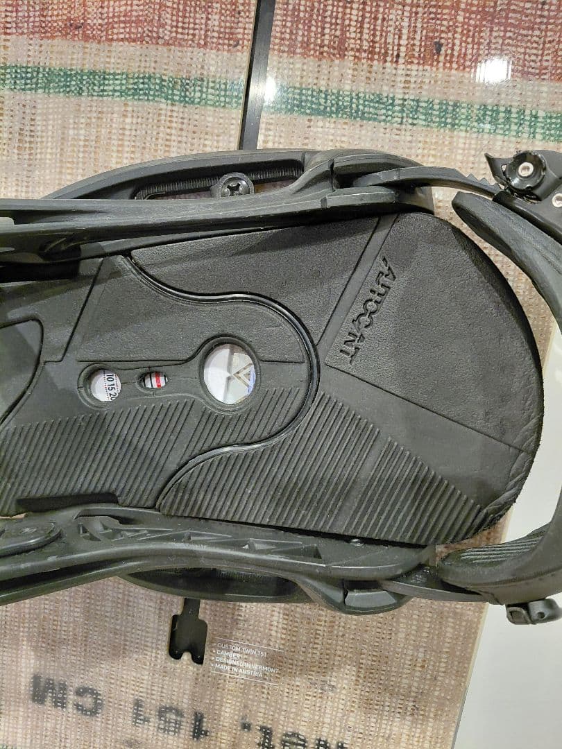 BURTON CUSTOM TWIN 151＋CARTEL EST M　セット