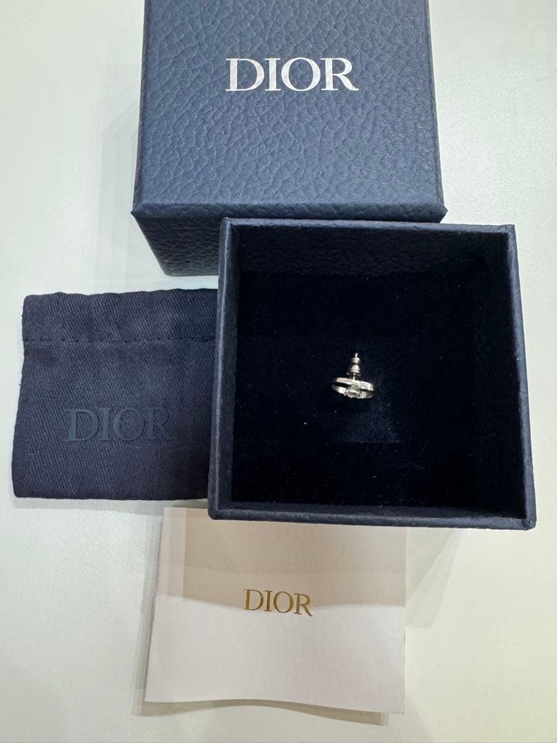 【Fyfygghhhhjh 】DIOR (ディオール) CD ピアス