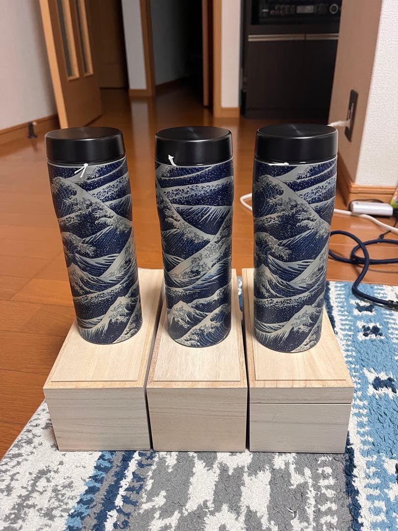 パゴン×タイガー波模様 ステンレス製水筒 3本セット 1本定価14,000円