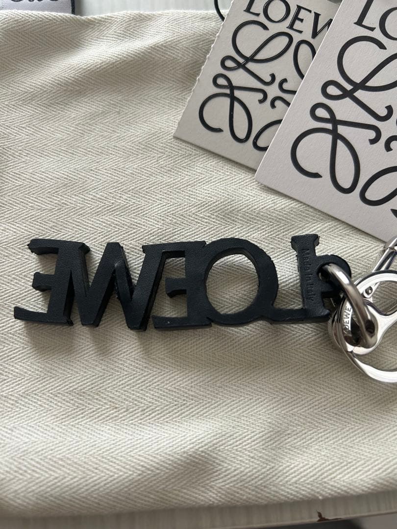 LOEWE ブラック キーホルダー　キーリング