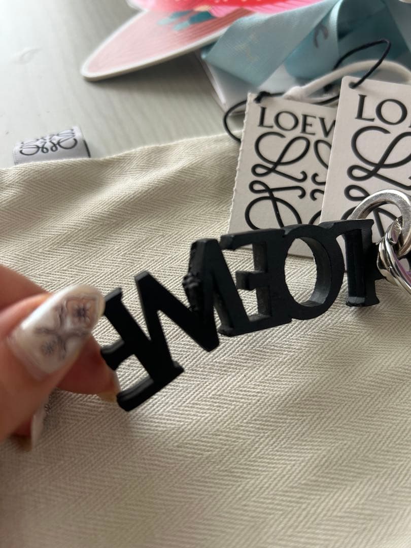 LOEWE ブラック キーホルダー　キーリング