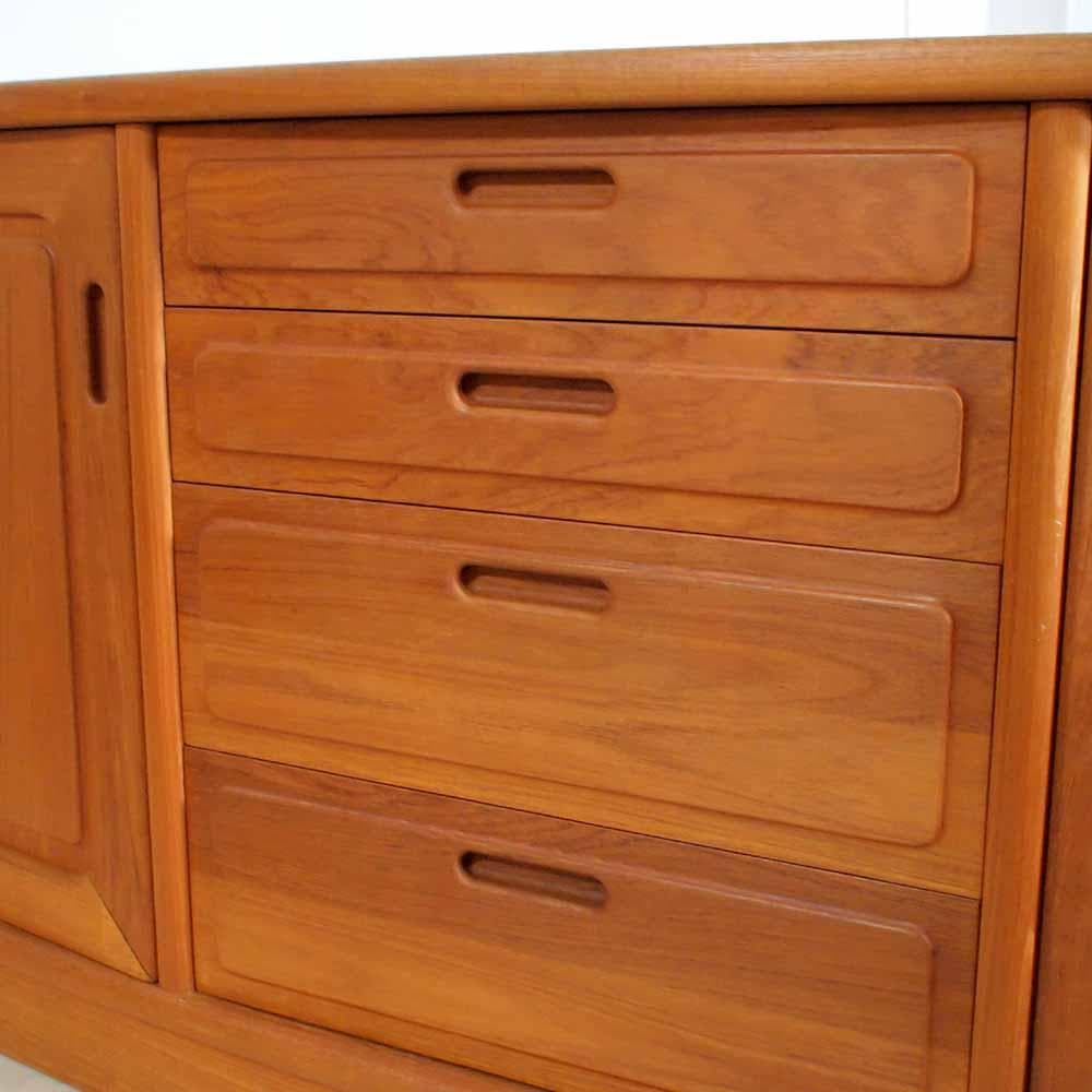 デンマーク デューロン/Dyrlund チーク無垢材サイドボード ZR24351