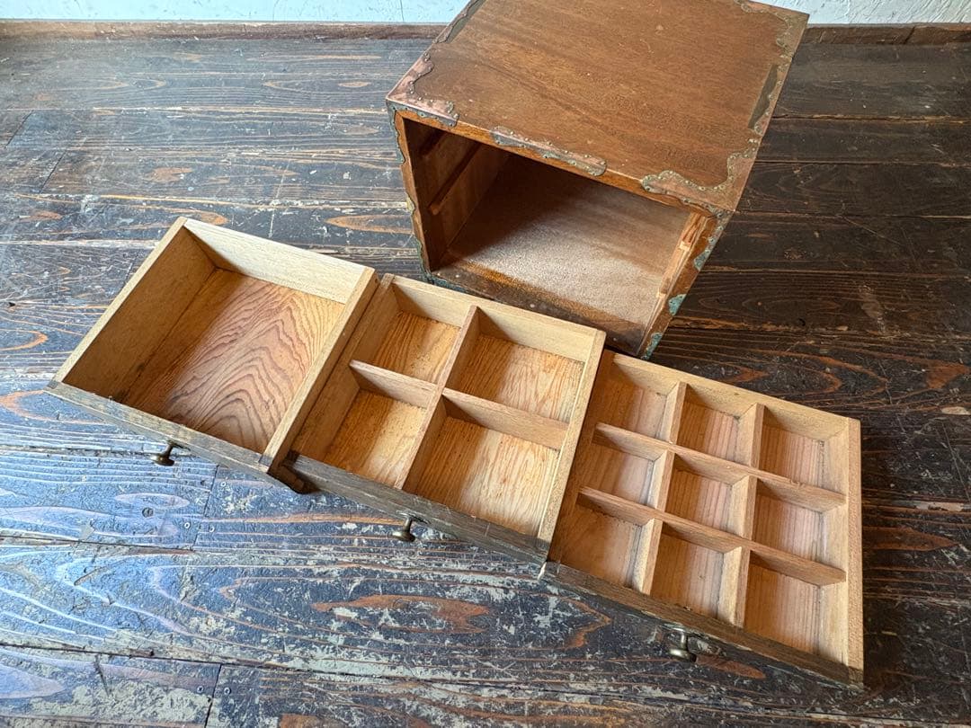 木製アンティークタンス 3引き出し 胴巻き アンティーク レトロ