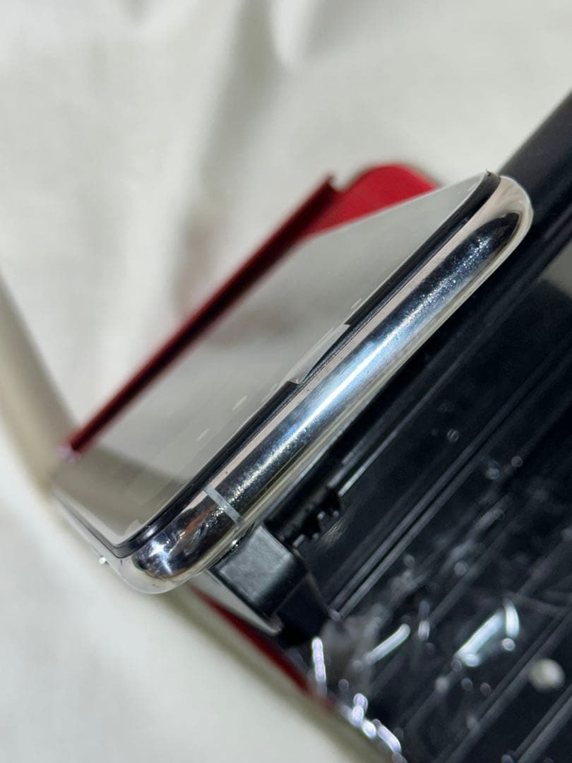 チェル様用 iPhone11 pro 256GB シルバー バッテリー100%