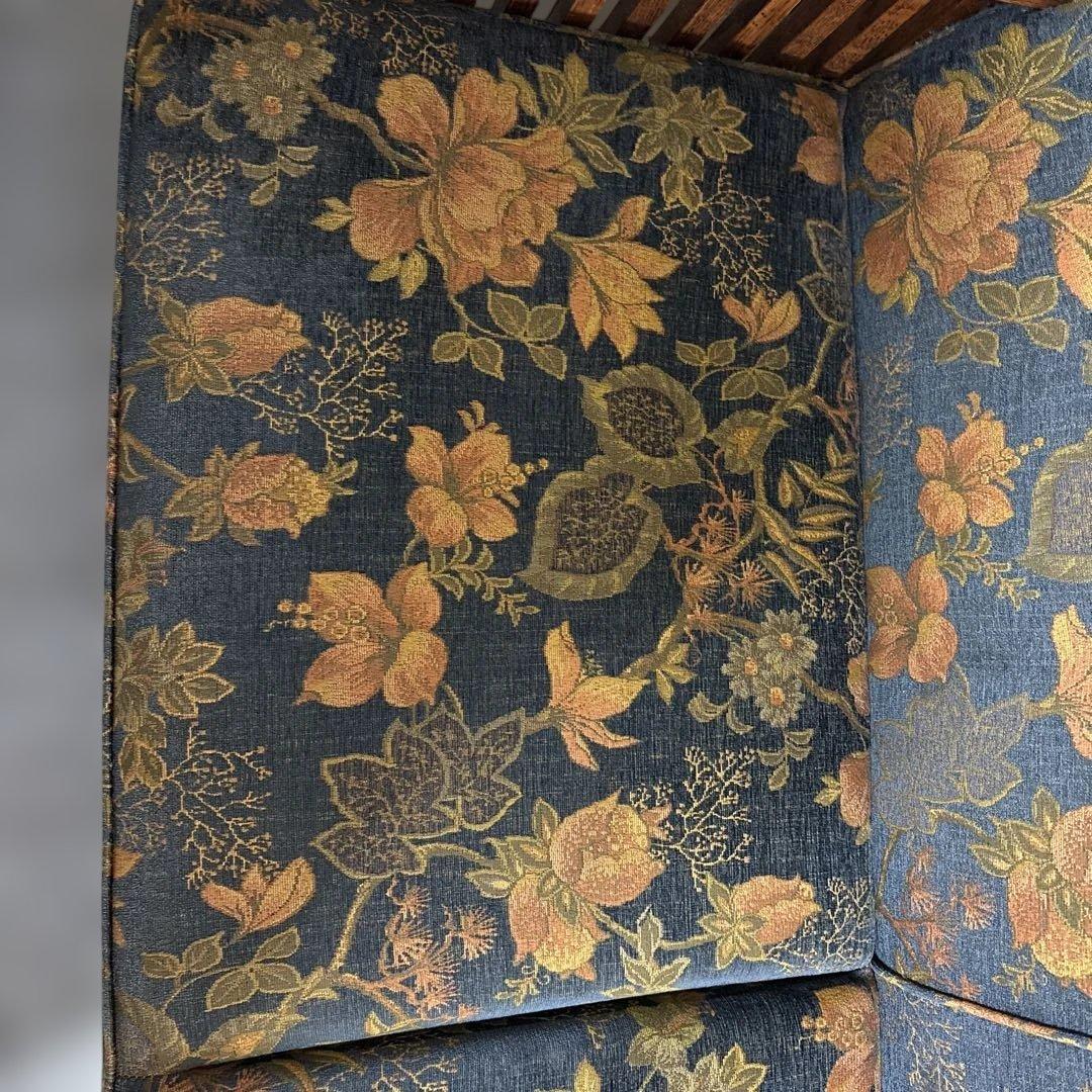 花柄のカジュアル座椅子