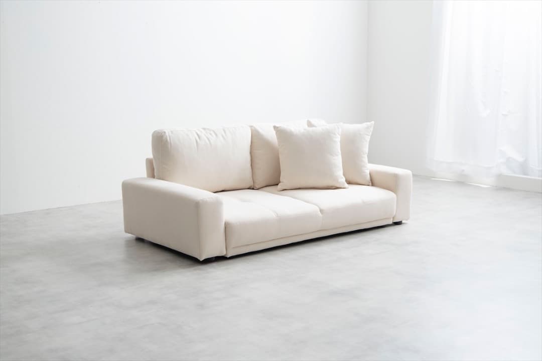 【送料無料】Lottie 2人掛けローソファ ウレタン 高品質 椅子