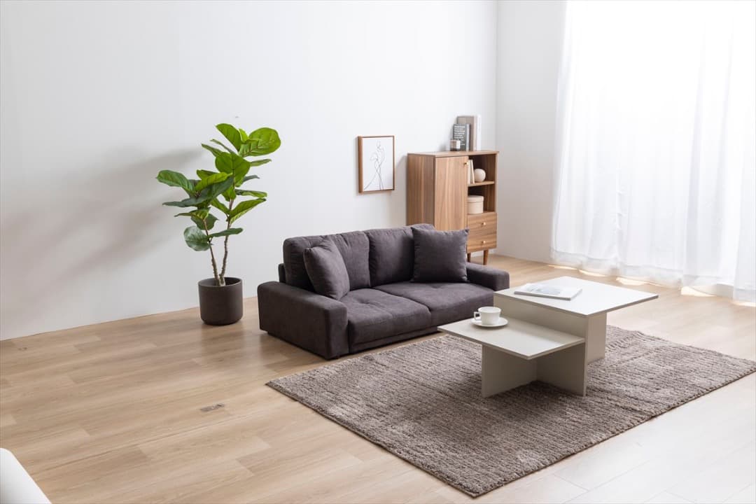 【送料無料】Lottie 2人掛けローソファ ウレタン 高品質 椅子