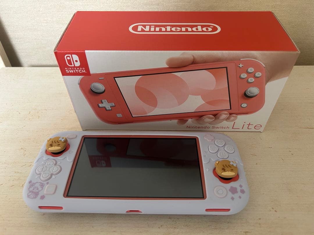 Switch Lite 本体　ソフト3本付き　コーラルピンク