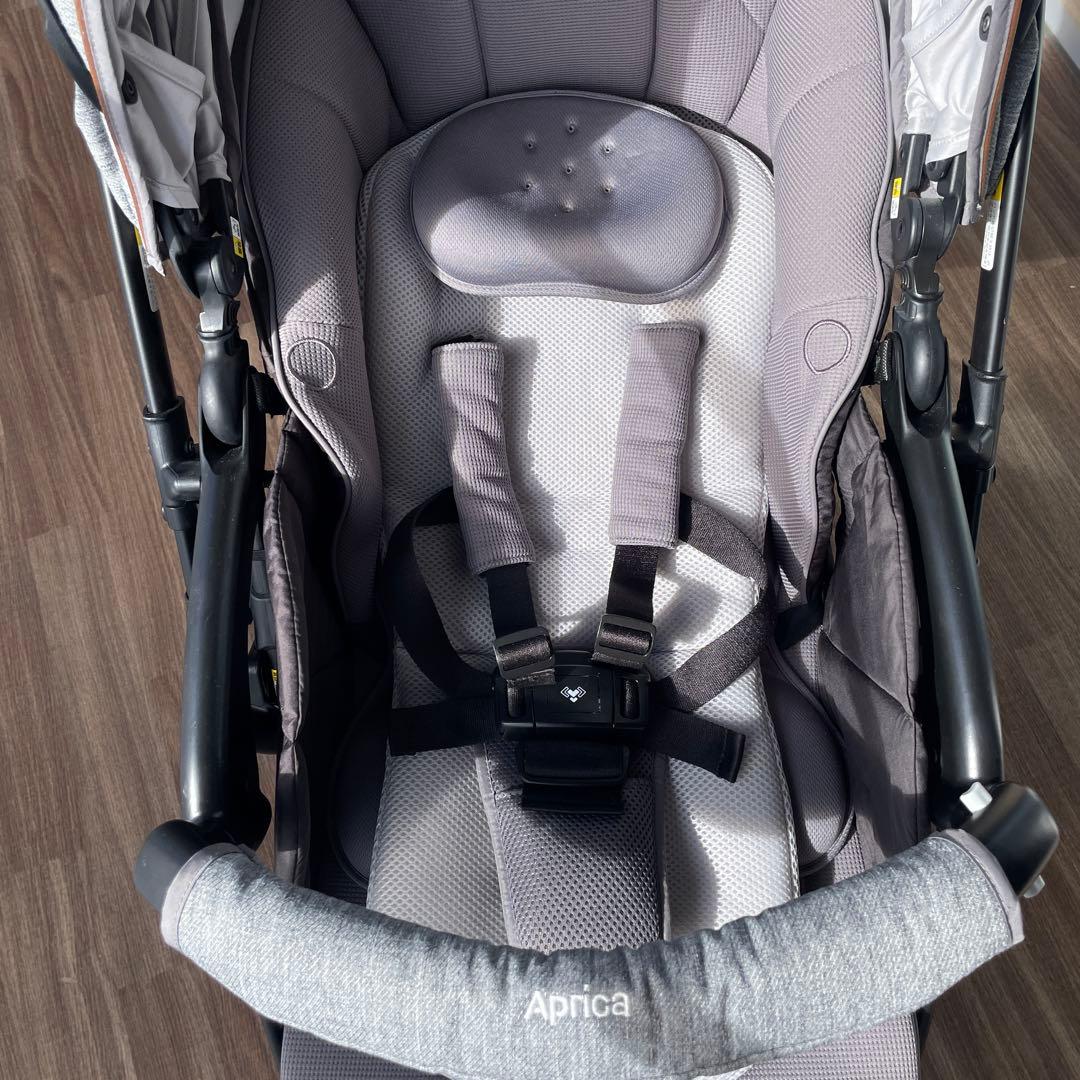 【美品】Aprica ラクーナビッテ クッション レザーハンドル ベビーカー