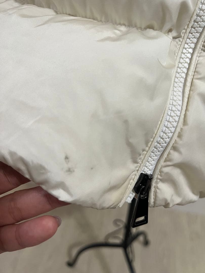 モンクレール　ロングダウンジャケット　アイボリー　Sサイズ