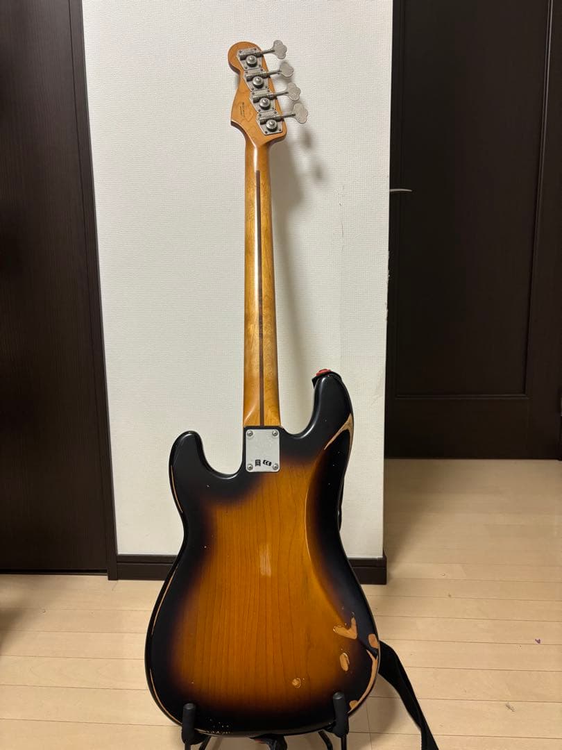 ベース Fender Road Worn 50s Precision Bass