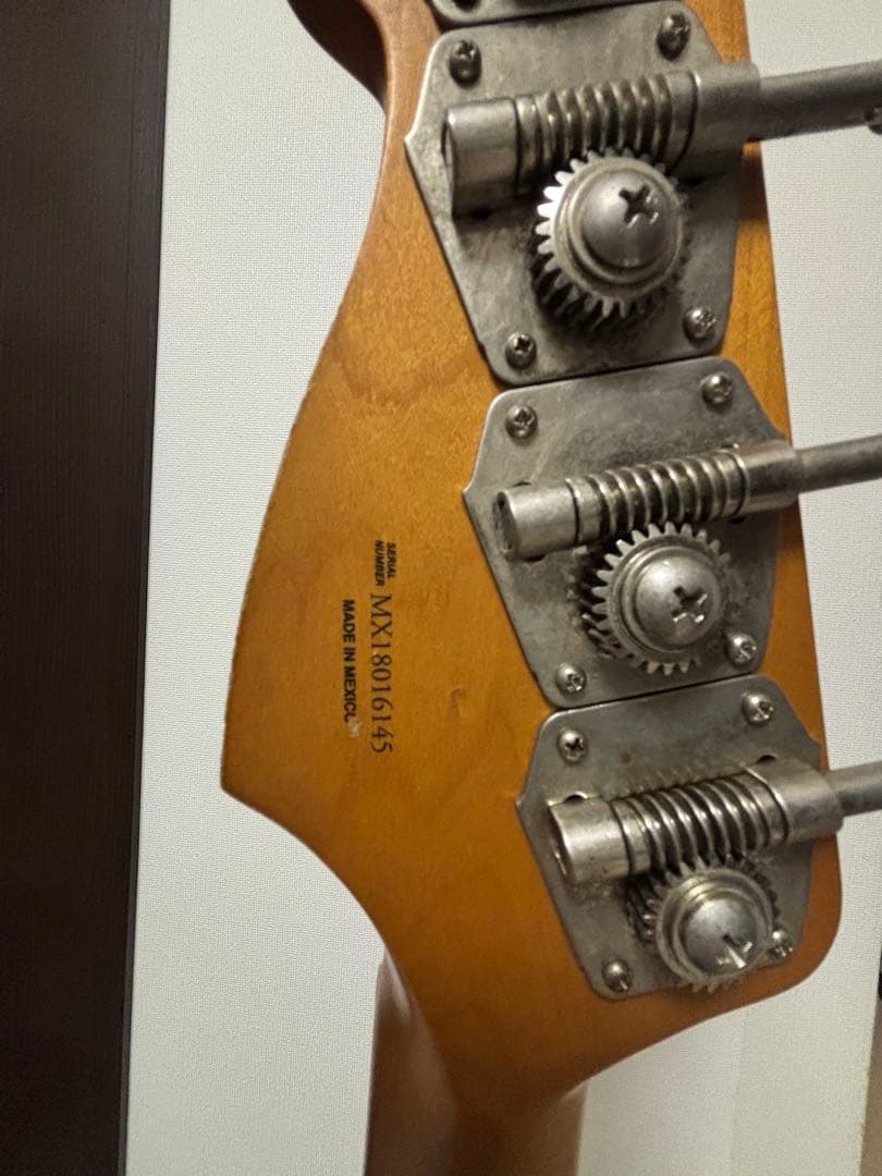 ベース Fender Road Worn 50s Precision Bass