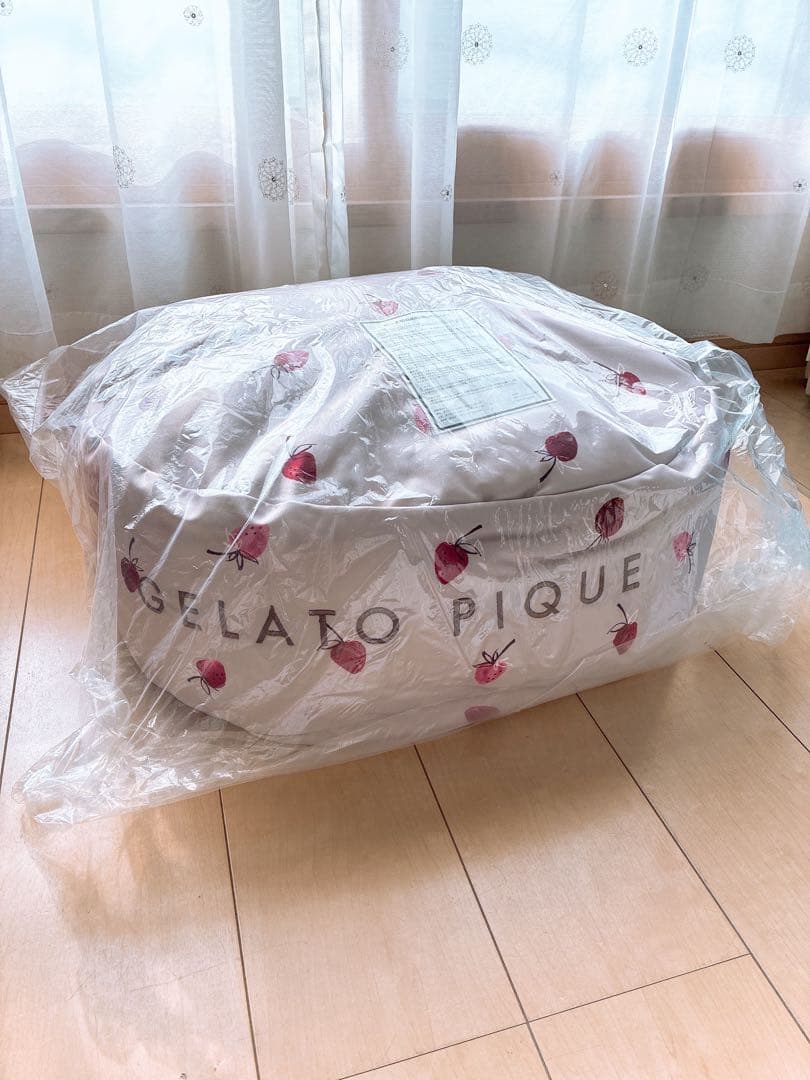 ジェラートピケ ビーズクッション ストロベリーVer.