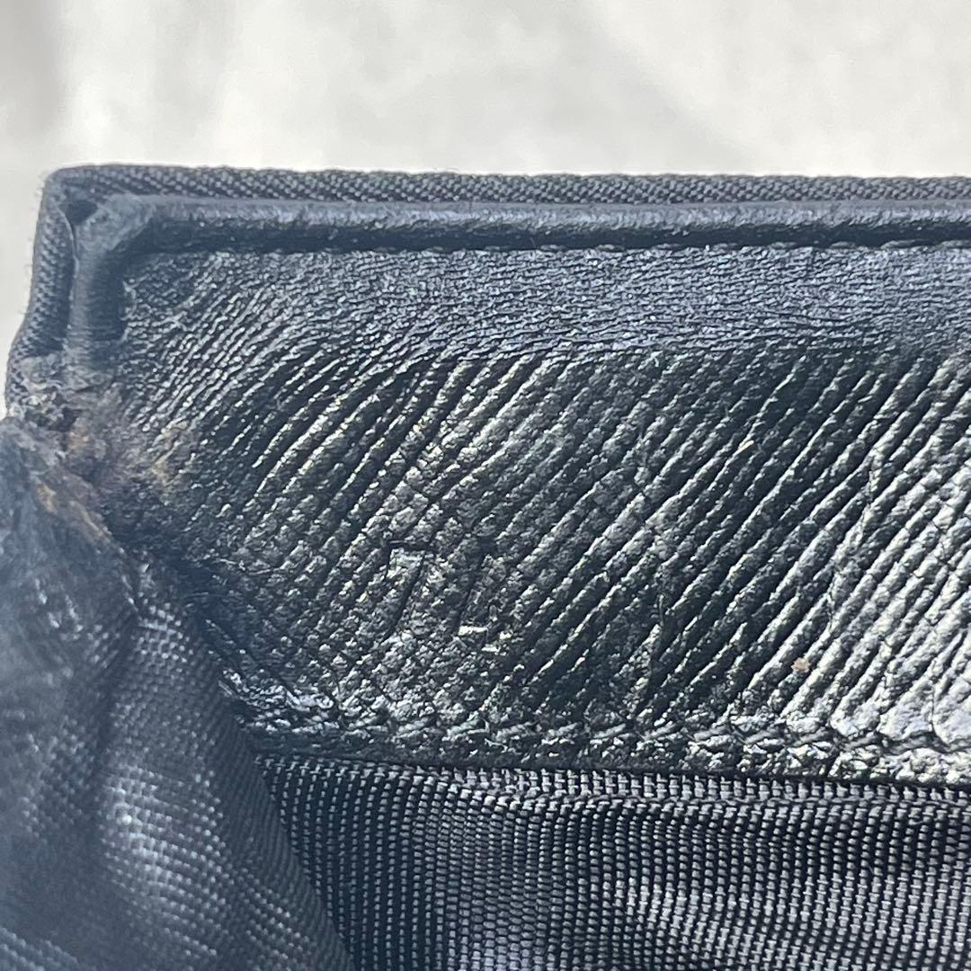 正規品　PRADA プラダ　三つ折り財布　三角プレート　ブラック　ナイロン