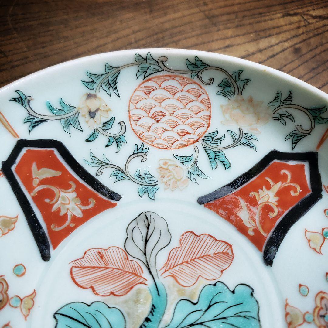 古伊万里　色絵付　中皿　赤絵　薄緑　草文様　希少図　トリアシ　ロ号　明治