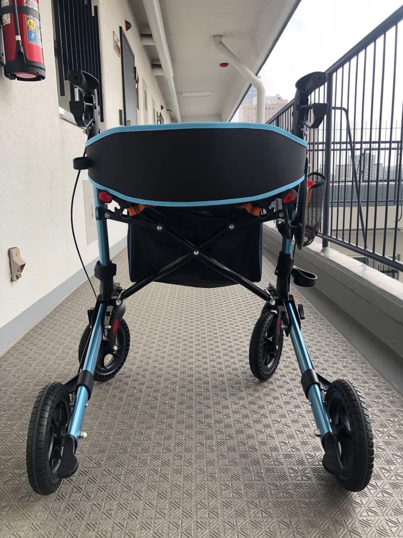 歩行器 1回のみ使用【美品】