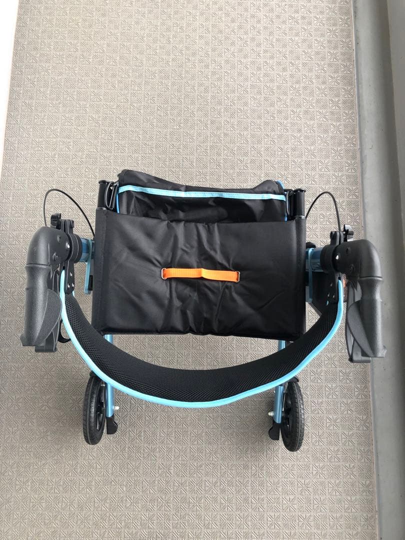 歩行器 1回のみ使用【美品】