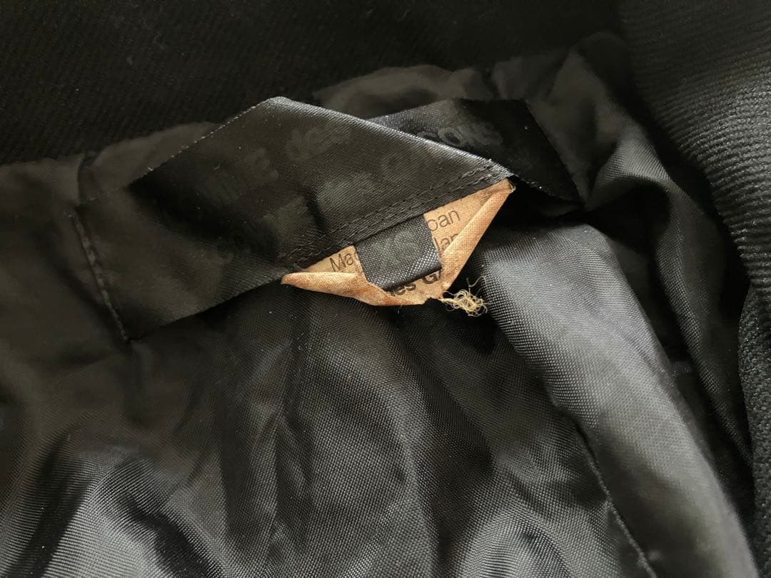 コムデギャルソンコムデギャルソンフリル付きブラックチェスターコート