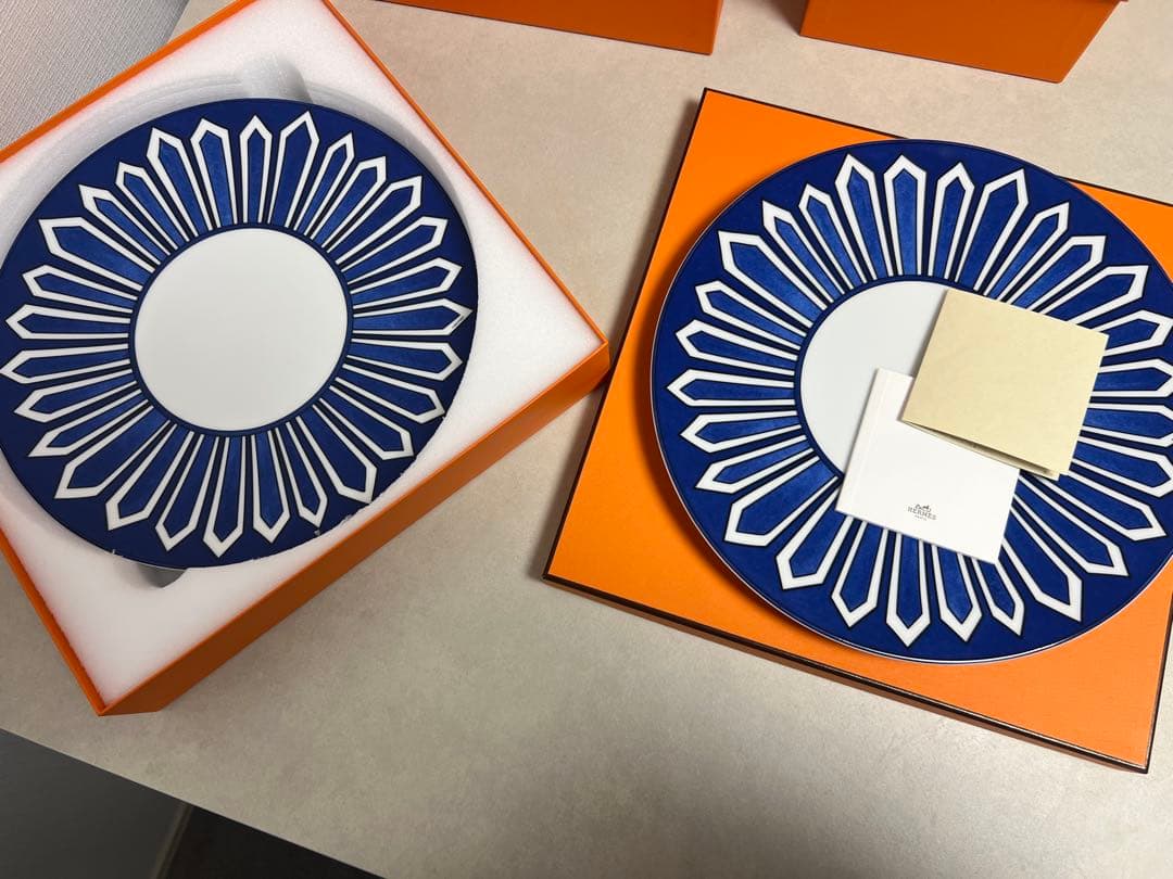 【新品】HERMES ブルーダイユール　ディナープレート