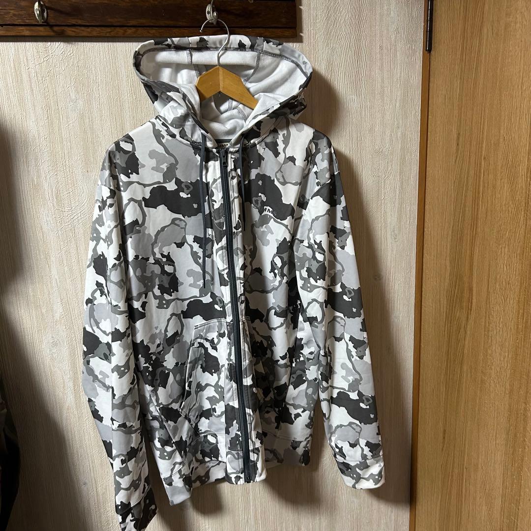 ☆*☆様 美品　SIMMS シムス　フルジップ　フーディ　カモ　US Mサイズ