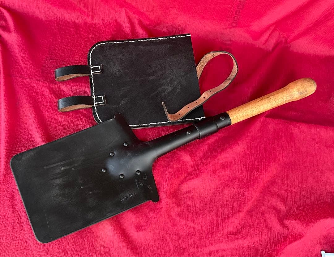 【専用】WWⅡドイツ軍／M31型アルミカップ付水筒＆兵下士官用ストレートスコップ