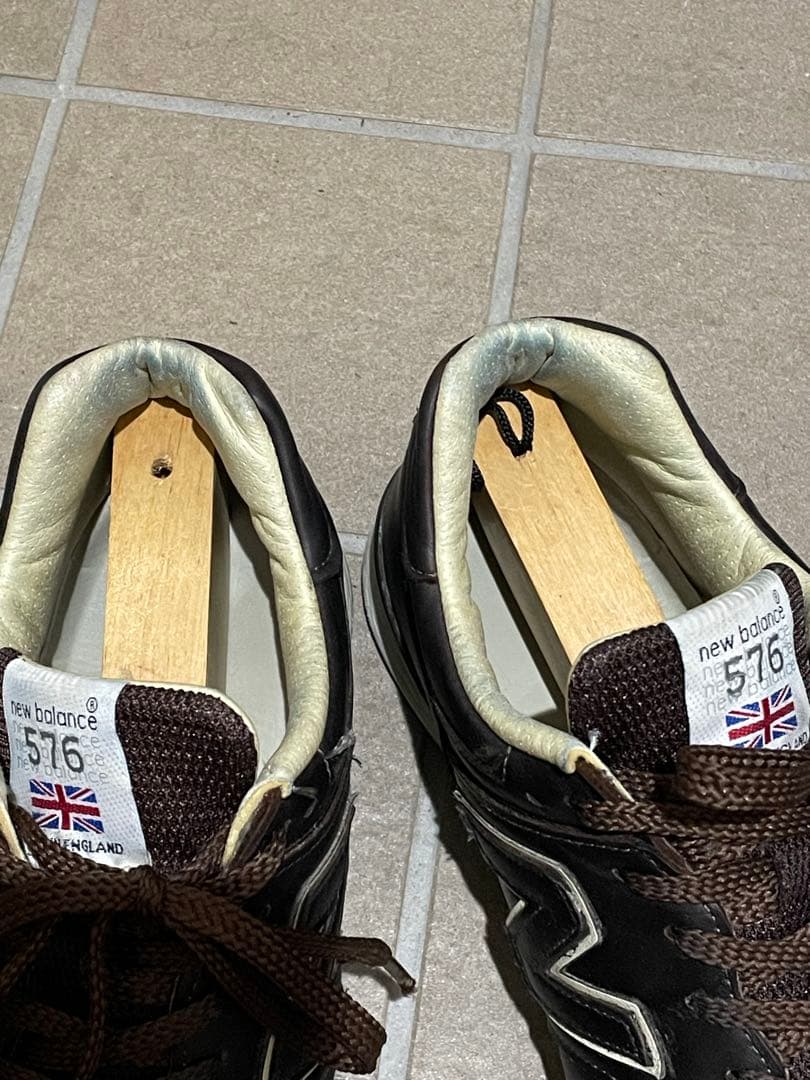 New Balance 576 ブラウンスニーカー