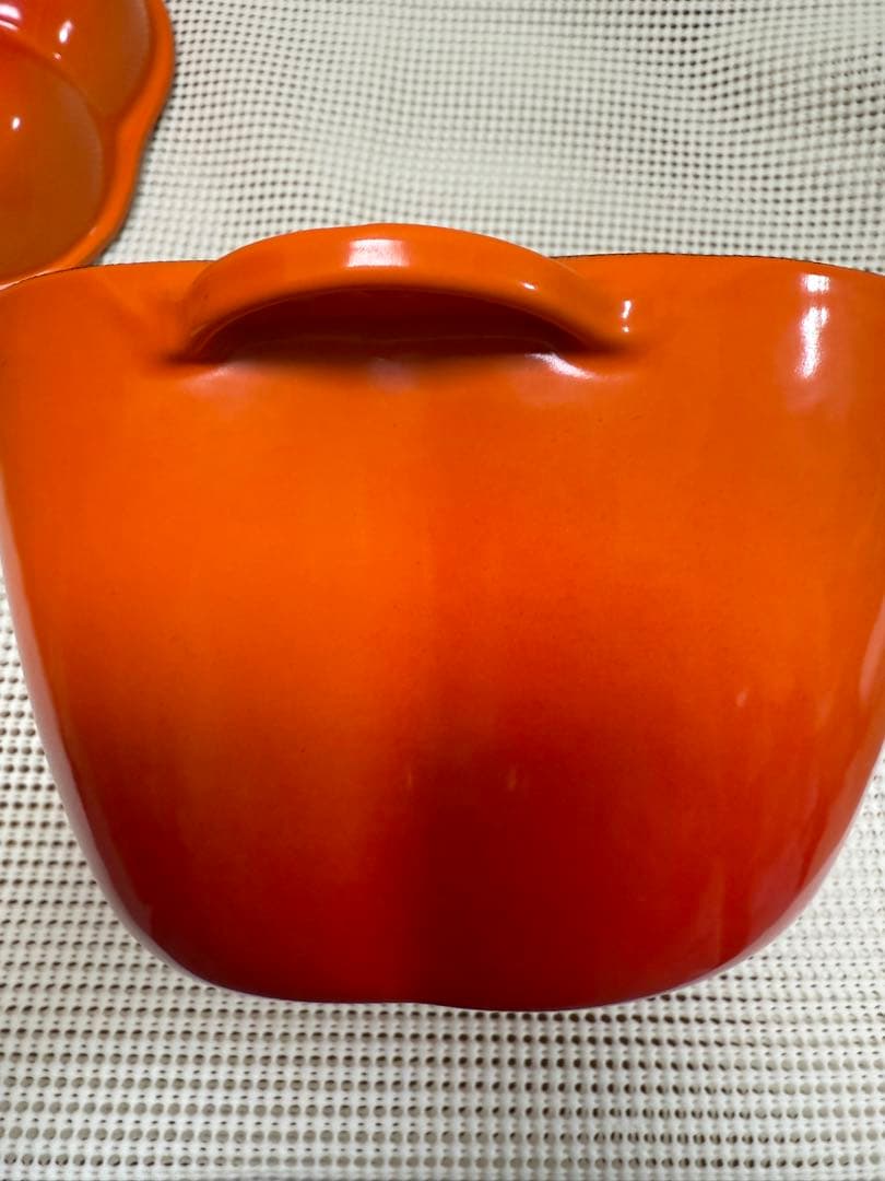 レア　ル・クルーゼ　LE CREUSET　ピーマンココット　オレンジ　パプリカ