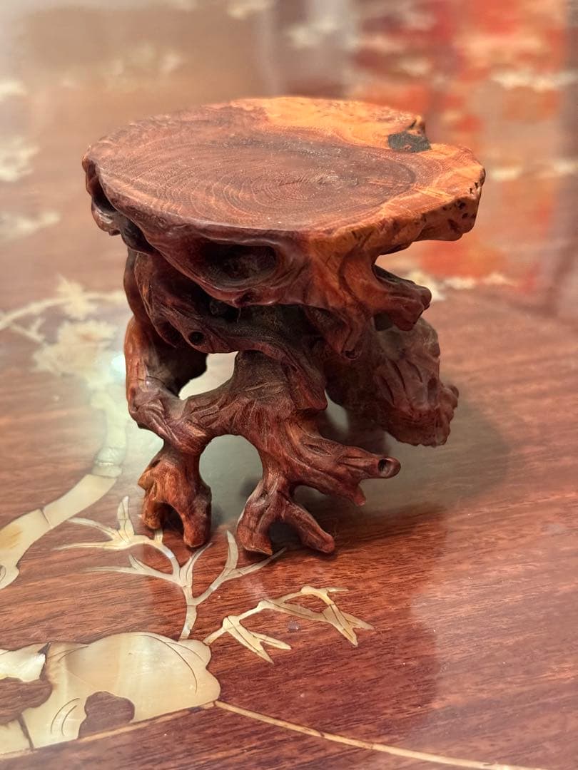 味わい深いなんとも美しい木目の香炉台 盆栽台